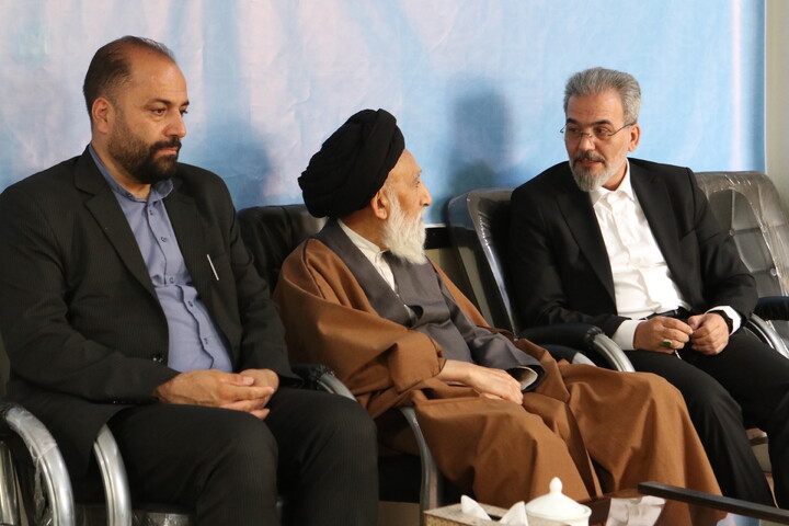 تصاویر/ دیدار رئیس میراث فرهنگی استان همدان با آیت الله موسوی اصفهانی