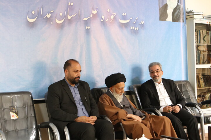 تصاویر/ دیدار رئیس میراث فرهنگی استان همدان با آیت الله موسوی اصفهانی
