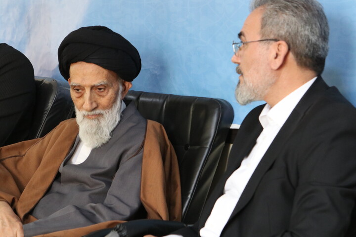 تصاویر/ دیدار رئیس میراث فرهنگی استان همدان با آیت الله موسوی اصفهانی
