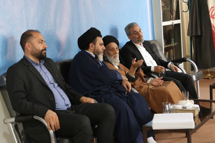 تصاویر/ دیدار رئیس میراث فرهنگی استان همدان با آیت الله موسوی اصفهانی