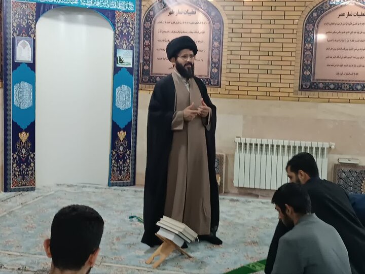 تصاویر/ برگزاری فعالیت های علمی در مدرسه علمیه امام حسن مجتبی (ع) در بندپی شهرستان بابل