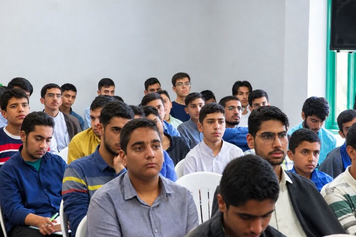 تصاویر/ آغاز سال تحصیلی مدرسه علمیه محمودیه شهر کرمان