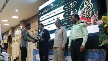 درخشش خبرنگار خبرگزاری حوزه در جشنواره رسانه‌ای ابوذر چهارمحال‌وبختیاری