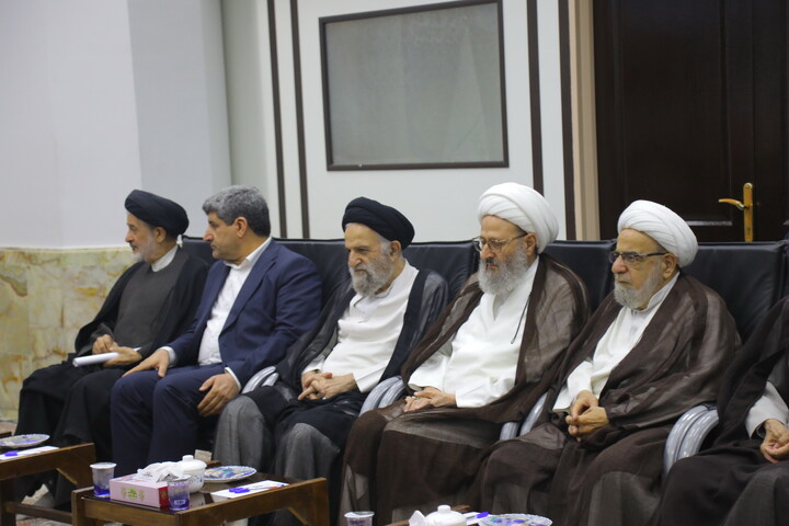 تصاویر / دیدار معاون اول رییس جمهور با اعضای جامعه مدرسین حوزه علمیه قم