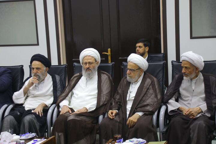 تصاویر / دیدار معاون اول رییس جمهور با اعضای جامعه مدرسین حوزه علمیه قم