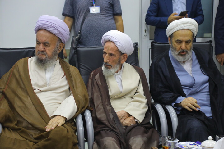 تصاویر / دیدار معاون اول رییس جمهور با اعضای جامعه مدرسین حوزه علمیه قم