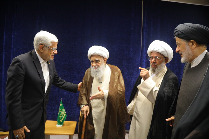 تصاویر / دیدار معاون اول رییس جمهور با آیت الله کریمی جهرمی