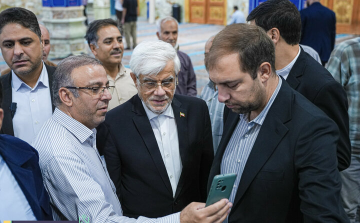 گزارش تصویری + دیدار دکتر عارف با تولیت آستان مقدس مسجد جمکران