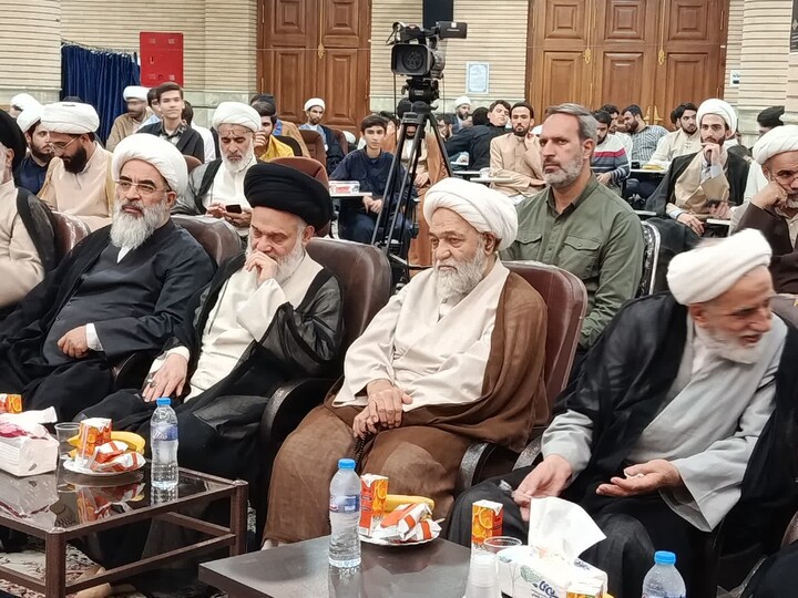 تصاویر/ افتتاحیه بیست و نهمین سال دروس مجتمع آموزشی پژوهشی ائمه اطهار(ع)