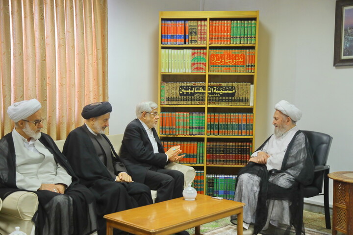 تصاویر / دیدار معاون اول رییس جمهور با آیت الله العظمی سبحانی