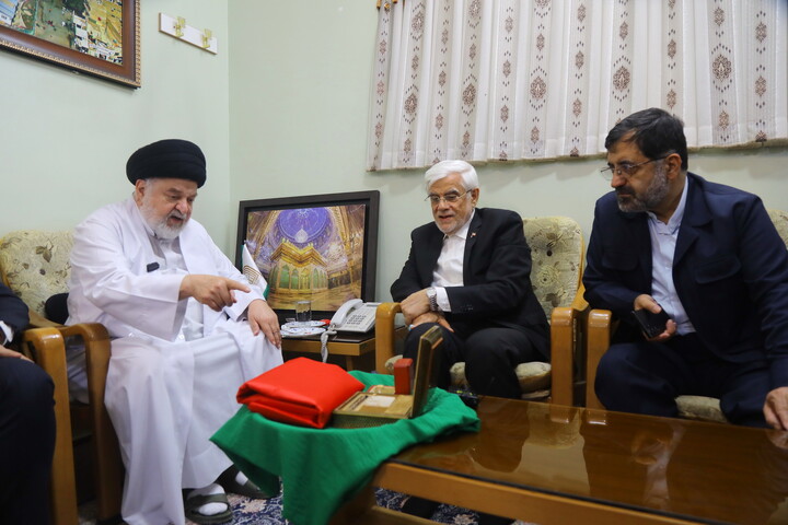 تصاویر /دیدار معاون اول رییس جمهور با نماینده آیت الله العظمی سیستانی در ایران