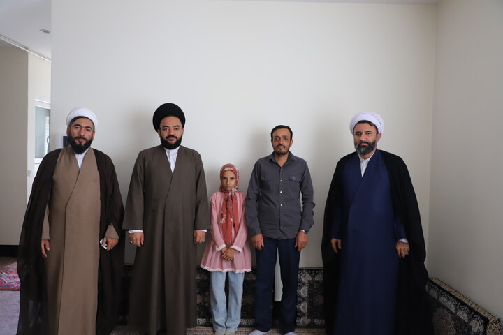 تصاویر/دیدار و سرکشی مدیر حوزه علمیه استان کردستان از کادر و اساتید مدرسه علمیه خاتم الانبیاء (ص) سنندج
