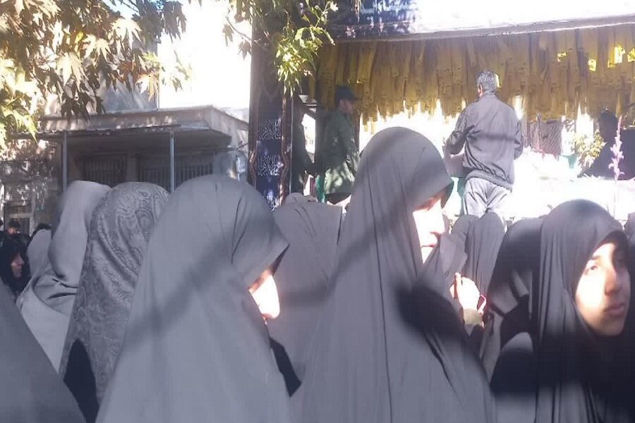 شش‌ماه ضیافت بصیرت در موکب خواهران هرسین؛ افطاری نذری تا جشن امت محمد(ص)