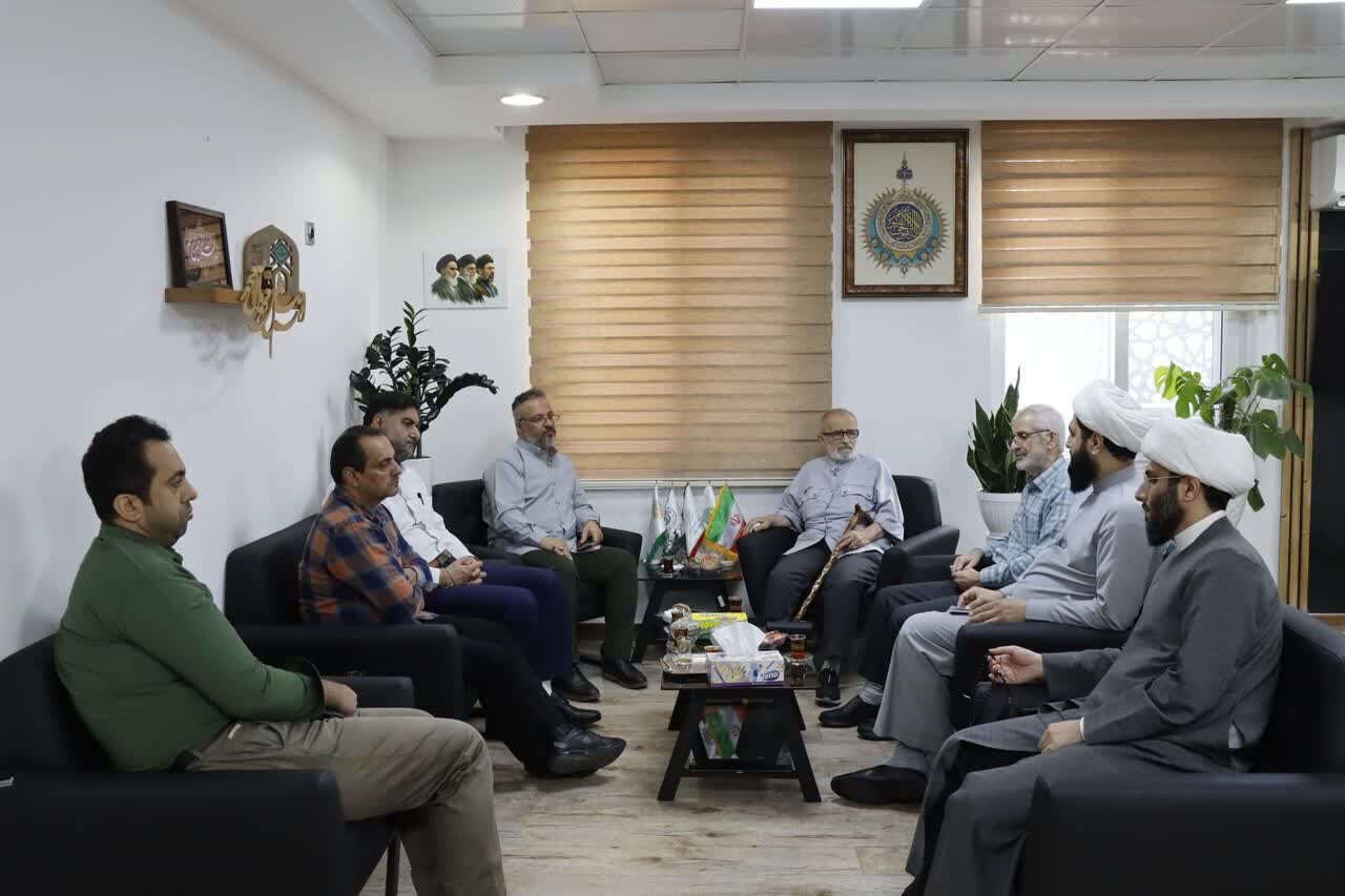 تأکید بر تکریم پیرغلامان در دیدار رئیس اداره کل تبلیغات اسلامی گیلان