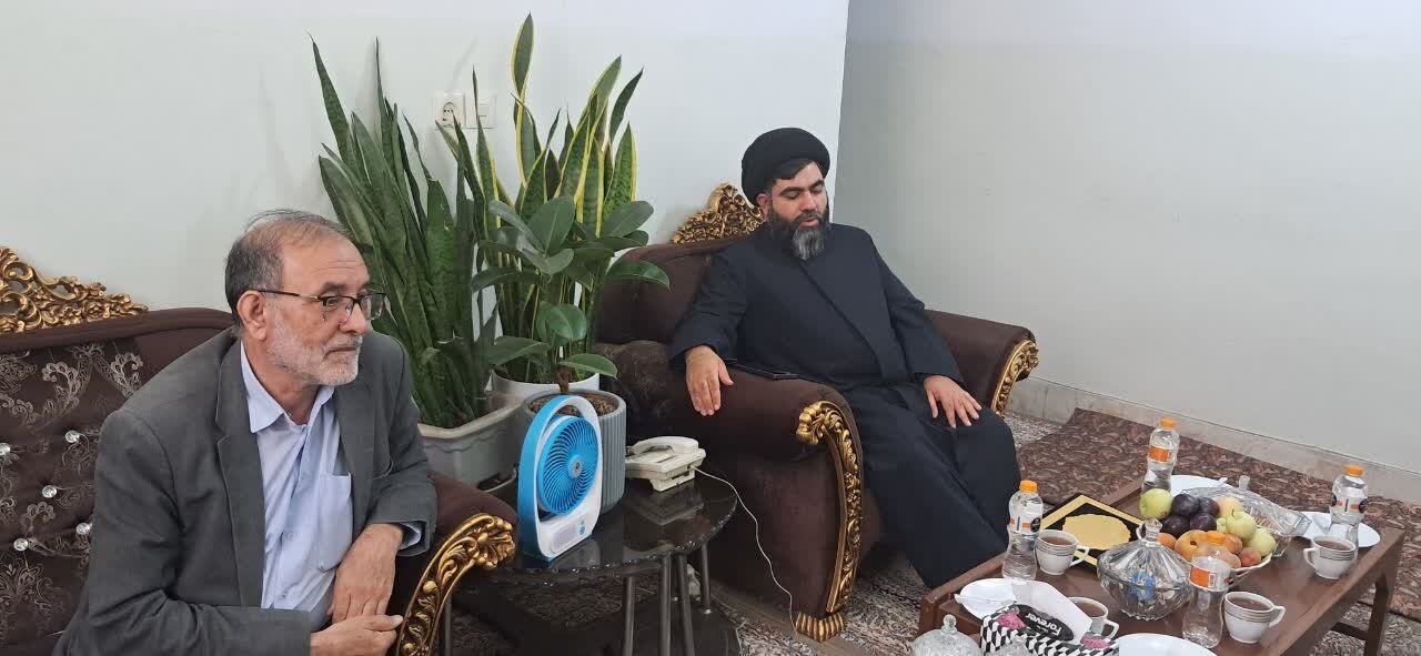 تسلیت نمایندگان آیت الله اعرافی به مدیر مدرسه علمیه امام عصر (عج) قم مدیر مدرسه علمیه امام عصر (عج) قم را تسلیت گفتند.