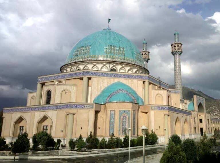 کابل میں حوزہ علمیہ خاتم النبیین (ص) پر طالبان کا تشدد؛ شیعہ مظاہرین پر کریک ڈاؤن، متعدد افراد گرفتار