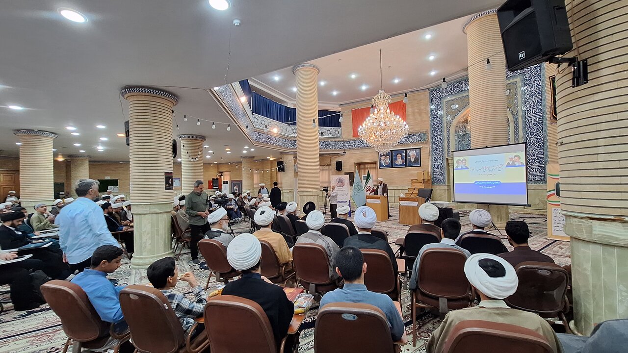 افتتاحیه بیست و نهمین سال دروس مجتمع آموزشی پژوهشی ائمه اطهار(ع) برگزار شد + تصاویر