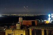 الحرس الثوري يعلن استهداف قاعدة "الأزرق" الأمريكية في الأردن بهجوم صاروخي مكثف