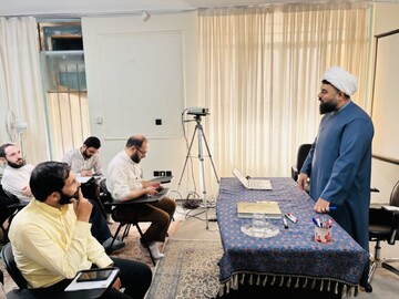 تصاویر / افتتاحیه سال تحصیلی ۱۴۰۵_۱۴۰۶ دوره دوم مرکز تخصصی نخبگانی طلبه‌تراز قرآنی