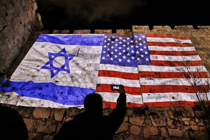 احکام شرعی | مقابله با نقشه بیگانگان برای سلطه بر کشورهای اسلامی