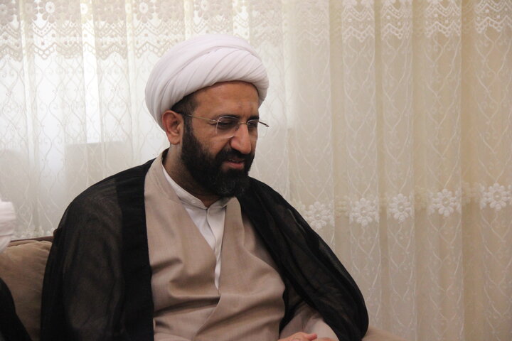 تصاویر / دیدار معاونت امور طلاب حوزه های علمیه کشور با خانواده شهدای جنگ تحمیلی اخیر