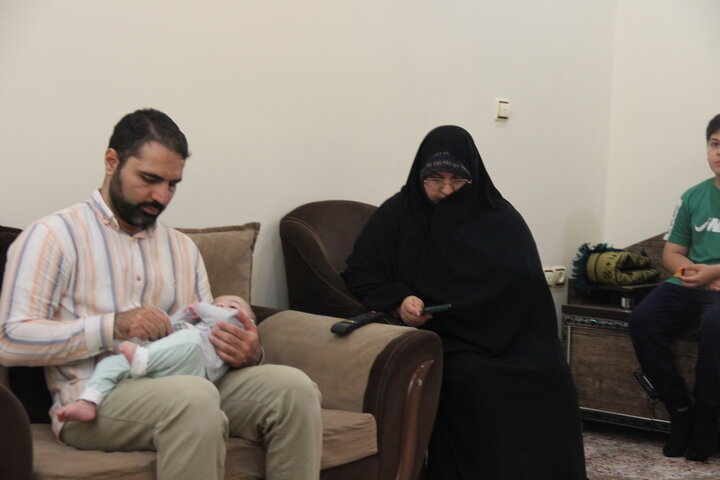 تصاویر / دیدار معاونت امور طلاب حوزه های علمیه کشور با خانواده شهدای جنگ تحمیلی اخیر