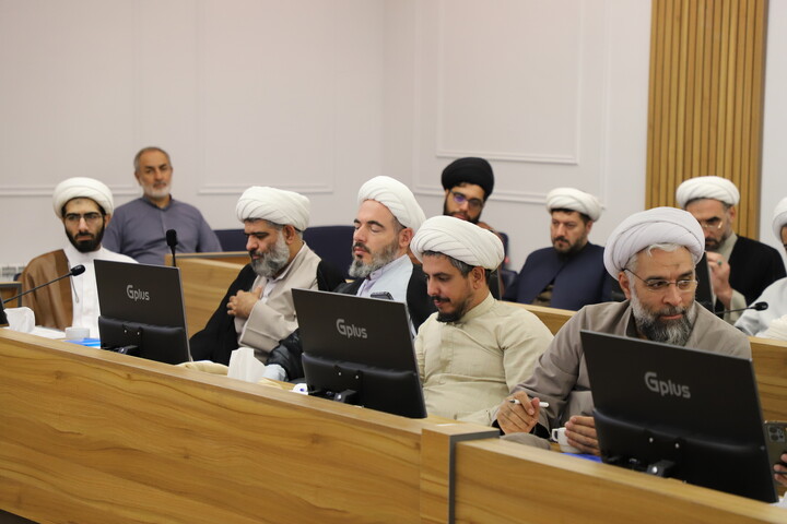 تصاویر / برگزاری دوره تربیت مدرس وصیت‌نامه‌نویسی در آذربایجان شرقی