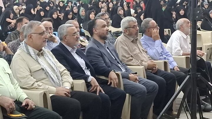 تصاویر/یادواره قائد شهید امت  و ۱۱۰ تن از شهدای محدوده پایگاه بسیج شهید آیت الله سعیدی درکاشان