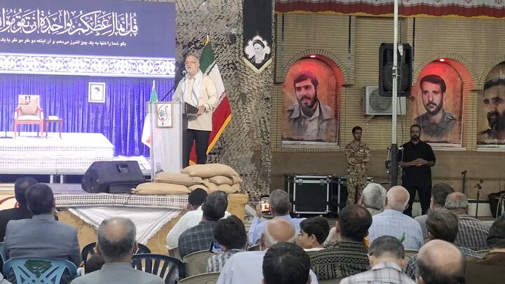 تصاویر/یادواره قائد شهید امت  و ۱۱۰ تن از شهدای محدوده پایگاه بسیج شهید آیت الله سعیدی درکاشان