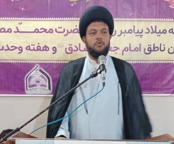 قم المقدسہ میں آغا عباس رضوی کی یاد میں تعزیتی ریفرنس:آغا عباس رضوی، ولایتِ فقیہ کے مخلص پیرو اور اصول پسند شخصیت تھے، حجت الاسلام احمد رضوی