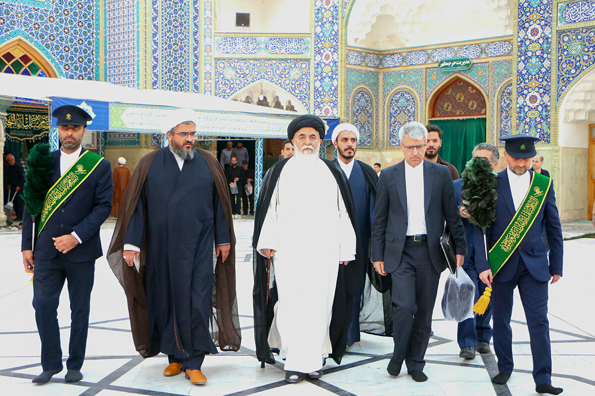 دستگاه دیپلماسی وظیفه دارد شرایط صدور روادید متقاضیان سفرهای زیارتی را تسهیل کند