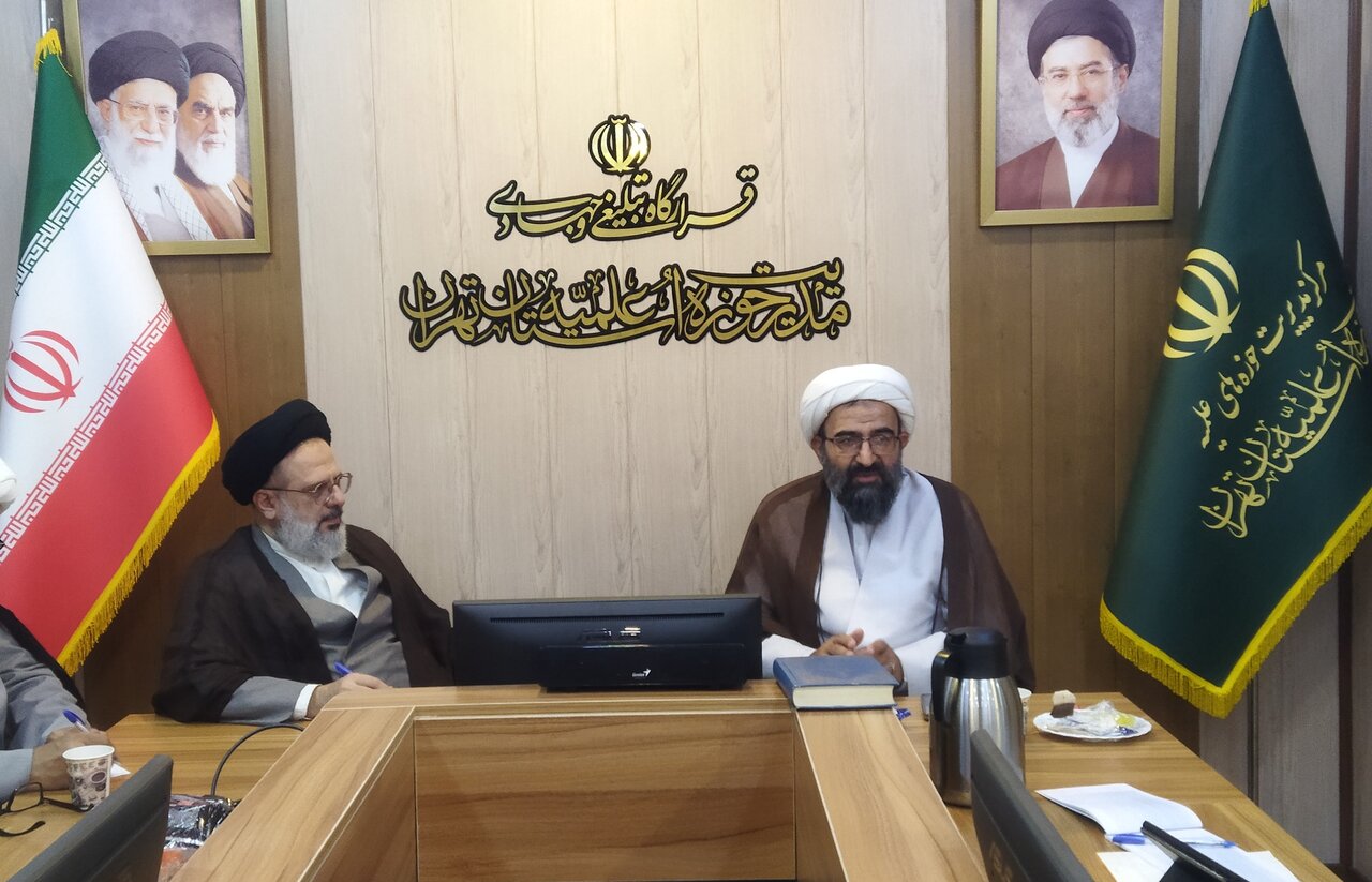 حوزویان برای نقش آفرینی بین المللی در وسط میدان بعثت آماده شوند