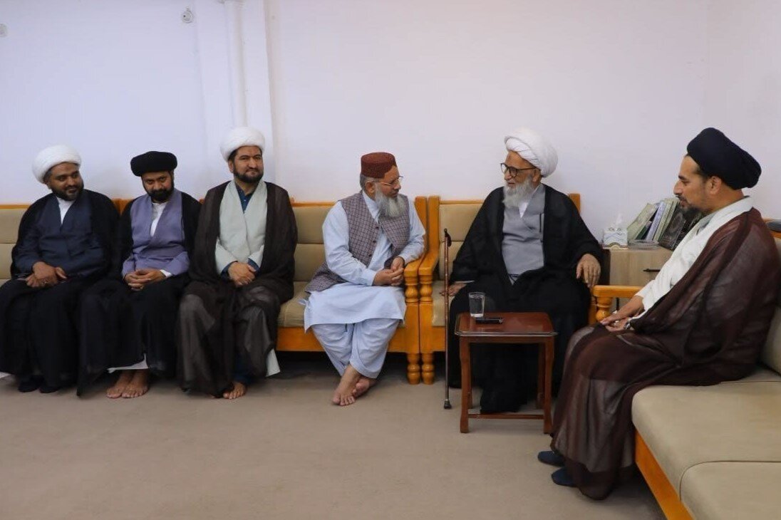 آیت اللہ العظمیٰ حافظ بشیر نجفی سے مفتی راغب حسین نعیمی کی ملاقات / دینی و اسلامی اقدار کے فروغ سمیت مختلف امور پر گفتگو