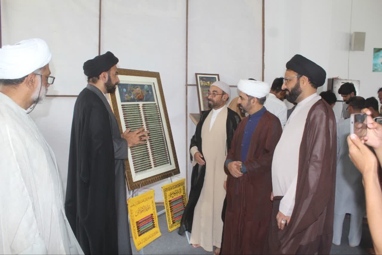 Quranic art exhibition draws large crowds in Karachi, highlights creative bridge to Islamic teachings