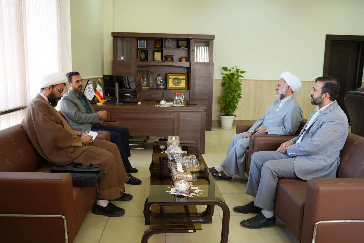 گامی به سوی کنشگری بین‌المللی؛ تمرکز بر تربیت نخبگان دیپلماسی عمومی در باقرالعلوم(ع)