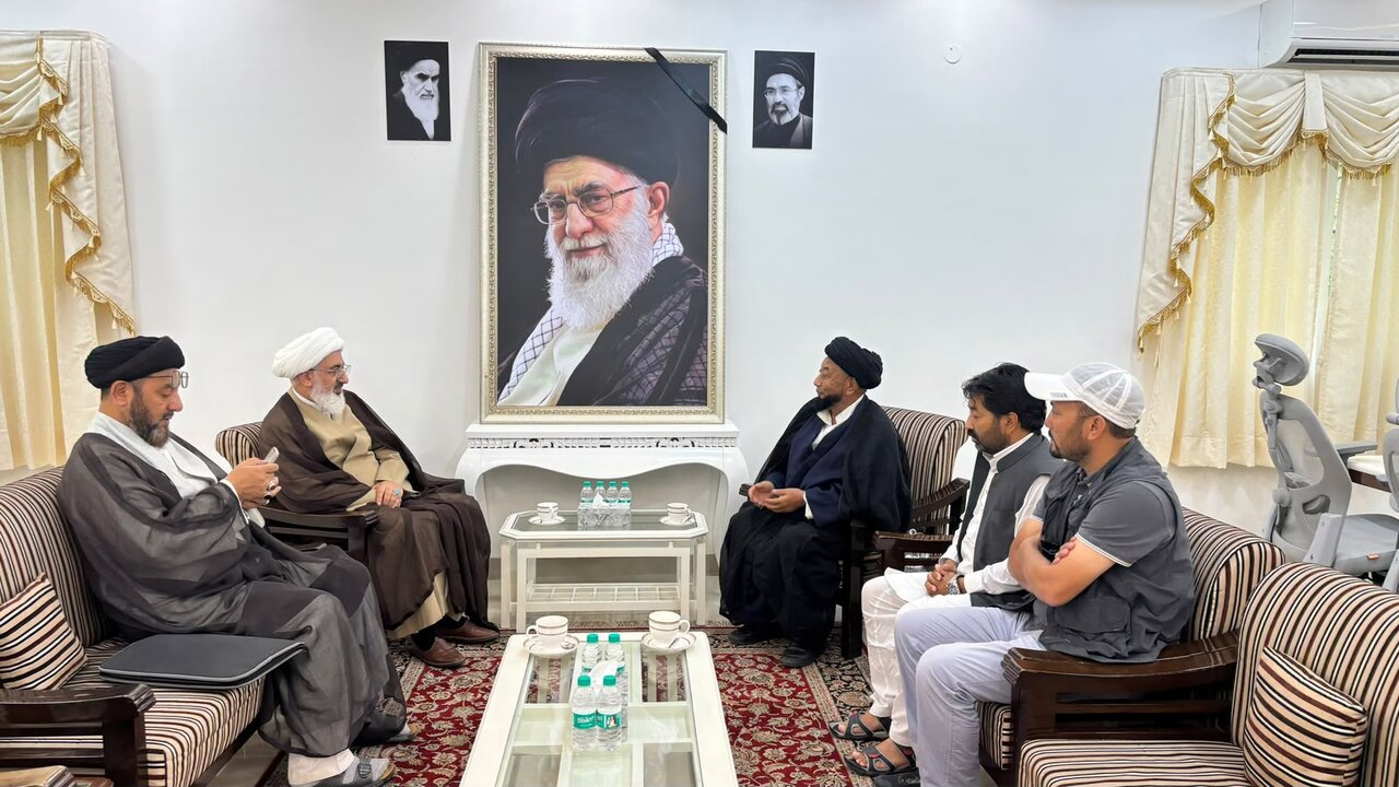 نئی دہلی؛ انجمنِ صاحب الزمانؑ کرگل لداخ کے وفد کی نمائندۂ ولی فقیہ ہند سے ملاقات