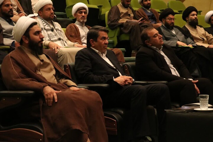 تصاویر/ دیدار استاندار کرمان با روحانیون شهرستان بم در مجموعه ارگ جدید
