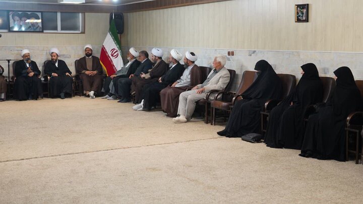 تصاویر/ جلسه هیئت امنای مدارس علمیه خواهران شمال استان آذربایجان غربی