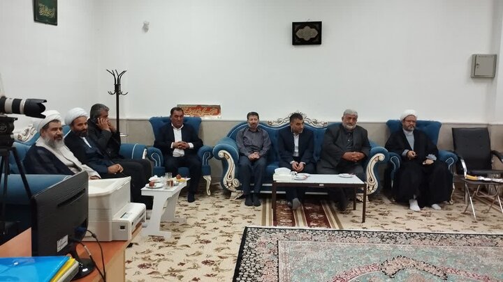 تصاویر/ حضور مدیر حوزه های علمیه خواهران در میاندوآب