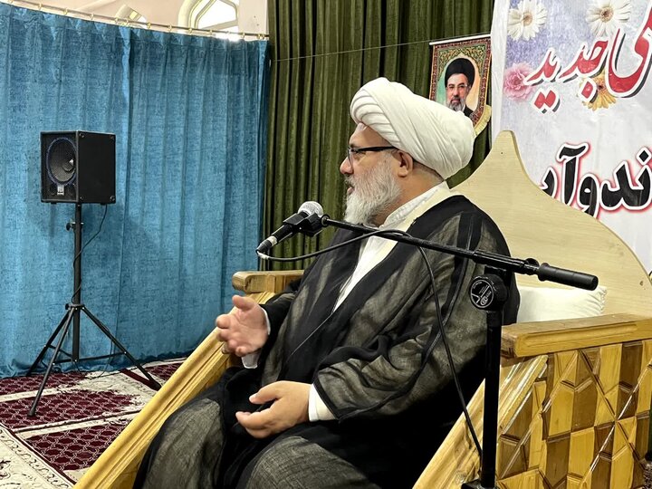 تصاویر/ مراسم آغاز سال تحصیلی 1406-1405 مدرسه علمیه امام رضا (ع) میاندوآب