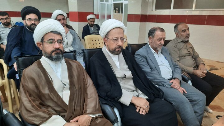 تصاویر| نخستین دفاع پایان‌نامه سطح سه مشاوره اسلامی در چهارمحال‌وبختیاری