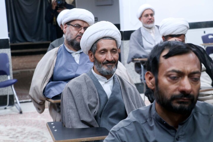 تصاویر| نشست اساتید حوزه علمیه قاین با مدیر حوزه علمیه خراسان