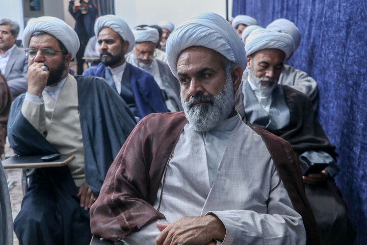 تصاویر| نشست اساتید حوزه علمیه قاین با مدیر حوزه علمیه خراسان