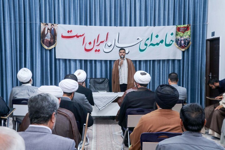 تصاویر| نشست اساتید حوزه علمیه قاین با مدیر حوزه علمیه خراسان