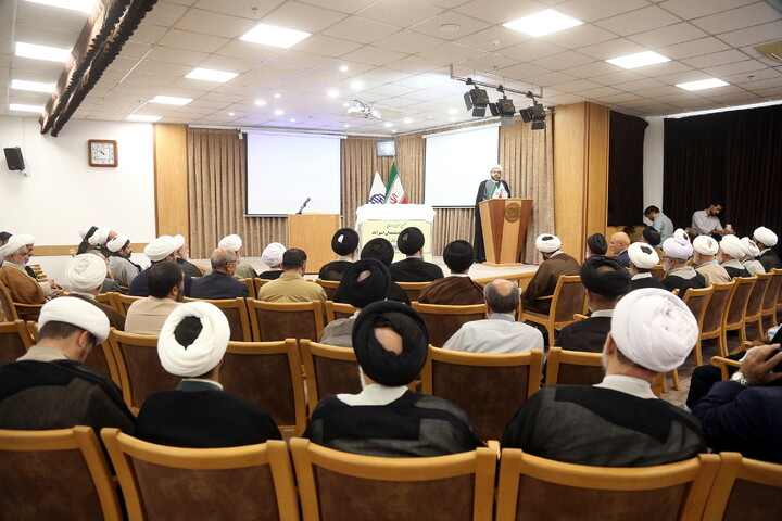 تصاویر/ آیین معرفی و رونمایی از هفت اثر از آثار دانشمندان و عالمان استرآباد