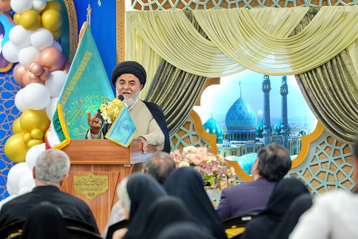 تصاویر/ مراسم جشن تولد جمعی از فرزندان شهدای جنگ اخیر