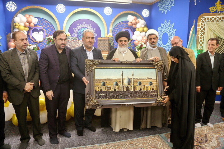 تصاویر/ مراسم جشن تولد جمعی از فرزندان شهدای جنگ اخیر