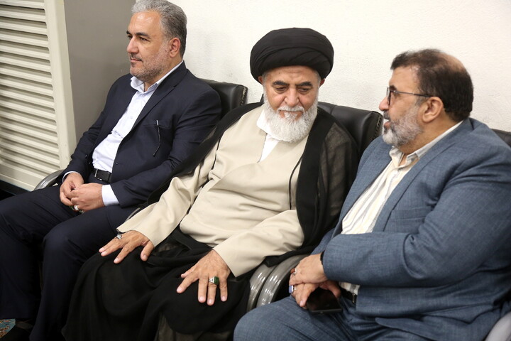 تصاویر/ مراسم جشن تولد جمعی از فرزندان شهدای جنگ اخیر
