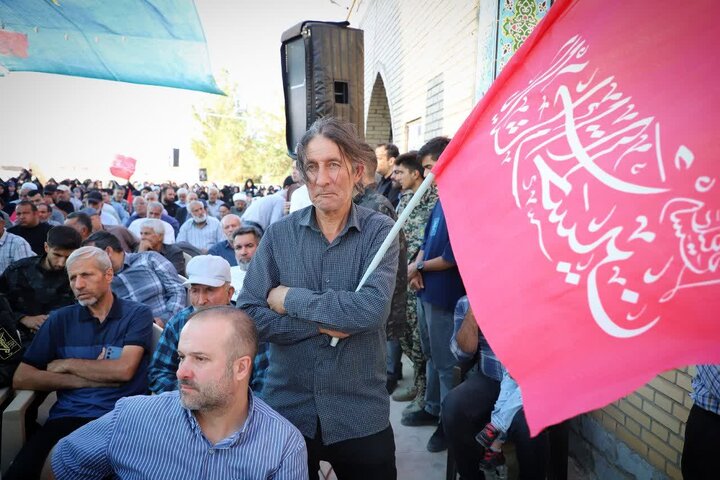 تصاویر/چهاردهمین یادواره ۶۰ شهید روستای ورین از توابع شهرستان محلات