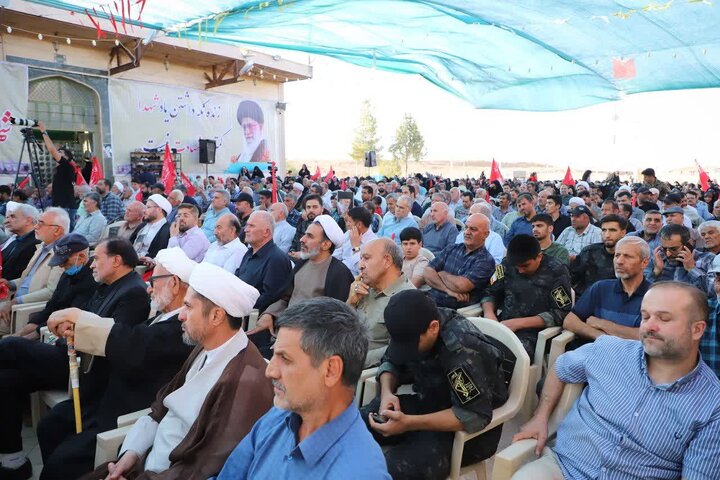 تصاویر/چهاردهمین یادواره ۶۰ شهید روستای ورین از توابع شهرستان محلات